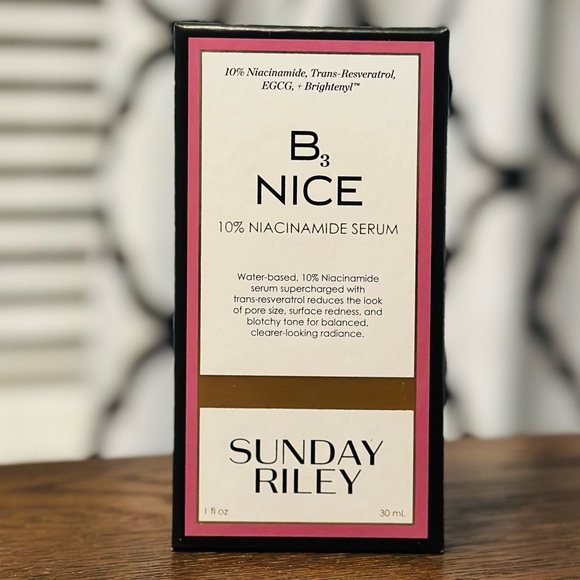 Sunday Riley B3 Nice Serum - Picture 1 of 5